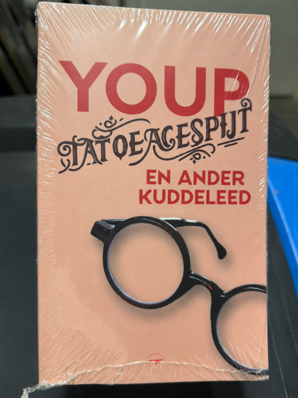 Youp-van-t-Hek-voorkant-zonder-hand Tatoeagespijt en ander kuddeleed – Youp van ’t Hek