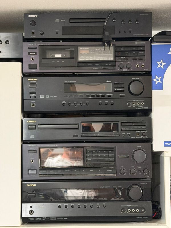 Onkyo audioapparatuur – complete partij
