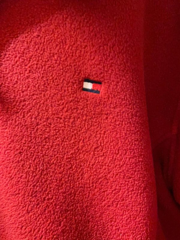 tommy-fleece-logo Tommy Hilfiger heren fleecejas – maat XL