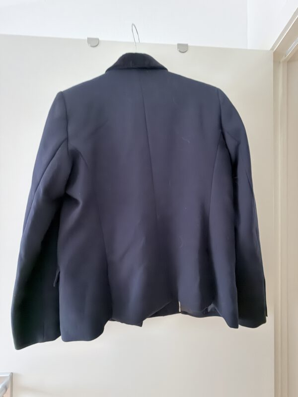 IMG_8057 Mango MNG Basics donkerblauwe blazer met goudkleurige knopen – XL