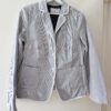 IMG_8058 Blauw-wit gestreepte Esprit blazer met witte bies, voorzijde
