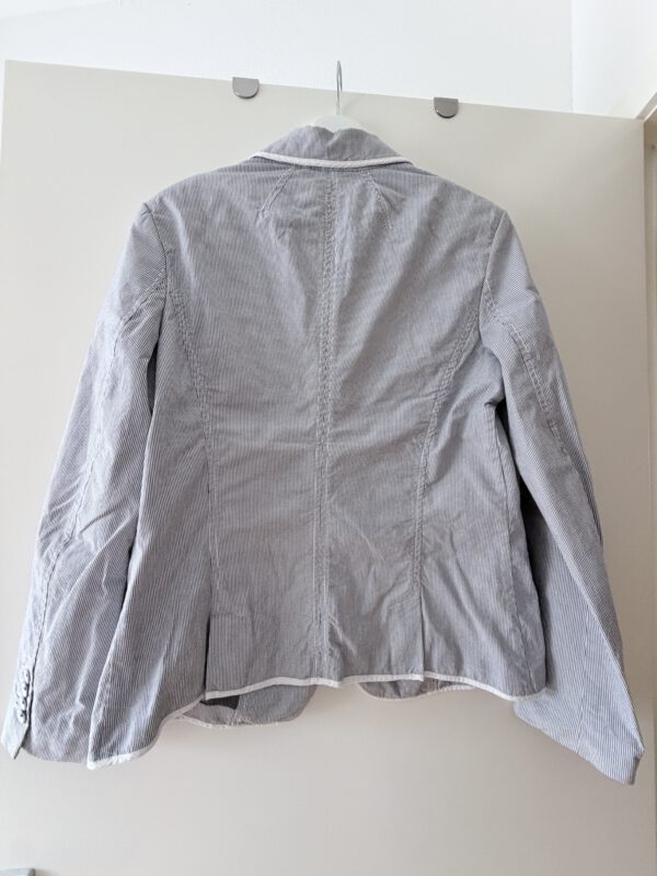 IMG_8061 Esprit blazer blauw-wit gestreept met witte bies – maat 42