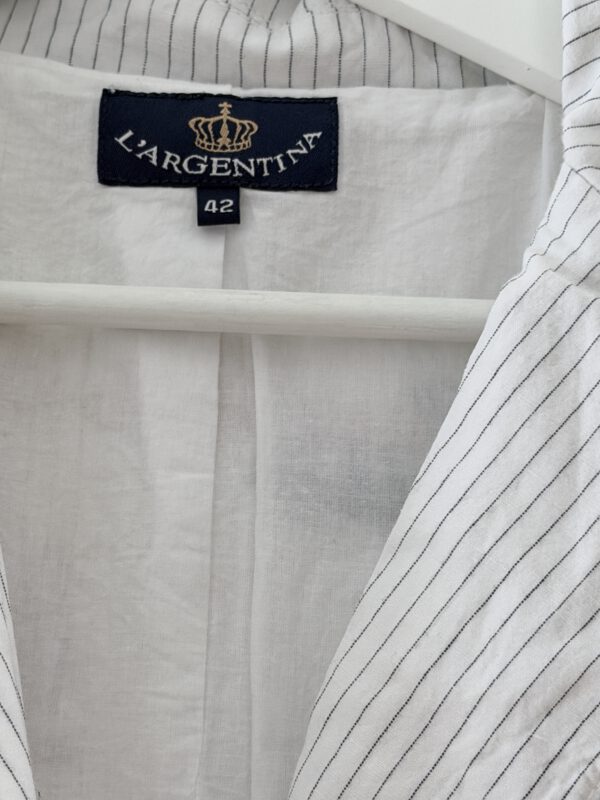 IMG_8067 L’Argentina witte gestreepte blazer met borduursels – maat 42